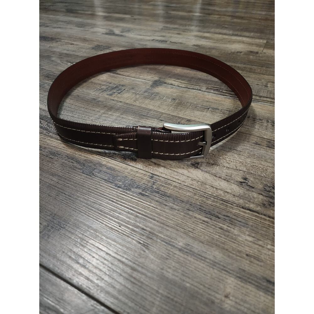 Daniel Cremieux Dark Brown w/ stitching belt Italian Leather Size 38 G